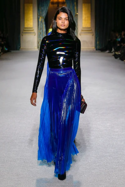Look 42